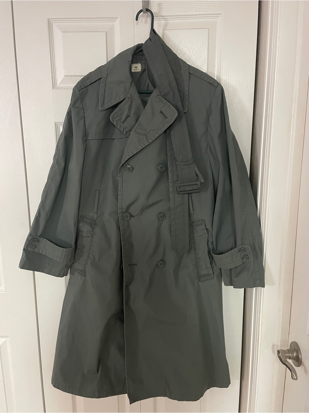 VINTAGE US ARMY Men's Trench/rain Coat 

CLEAN
NEVER USED 
EXCELLENT CONDITION